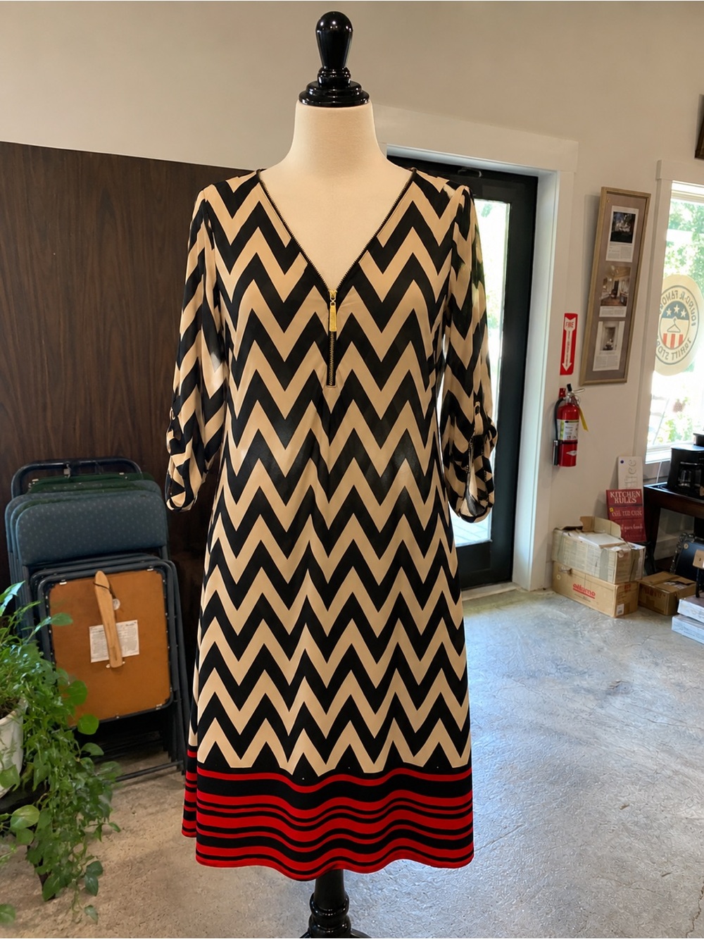 Tacera Chevron V-Neck Midi Dress in Black, Cream and Red